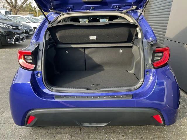 Toyota Yaris Hybride Team D