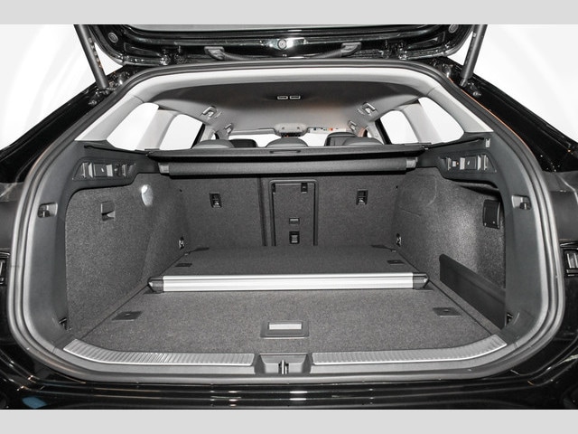 Volkswagen Passat 1.5 eTSI Business DSG