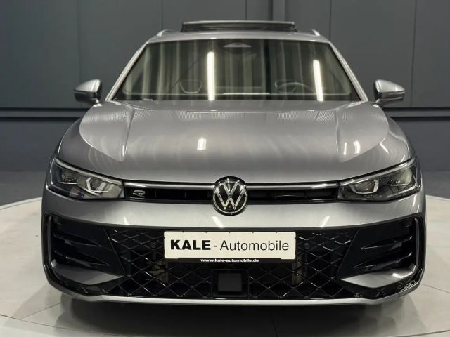 Volkswagen Passat 4Motion R-Line Variant