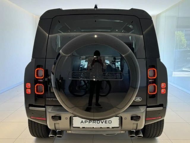 Land Rover Defender 110