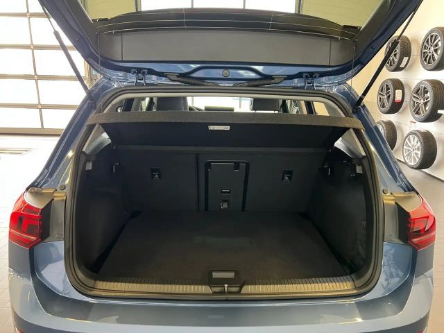 Volkswagen Golf 1.5 TSI Golf VIII