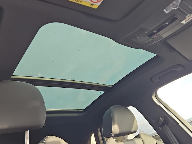 Audi Q3 40 TFSI Quattro S-Line S-Tronic