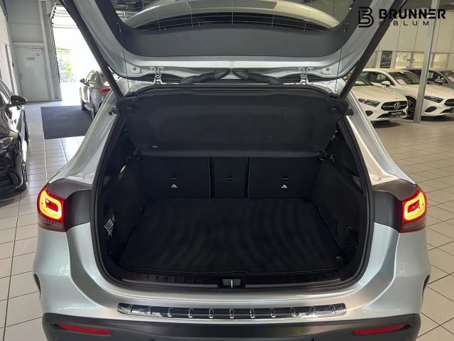 Mercedes-Benz EQA 350 4MATIC AMG Line