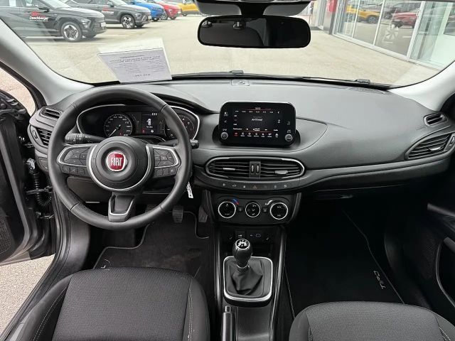 Fiat Tipo CityCross Life Turbo