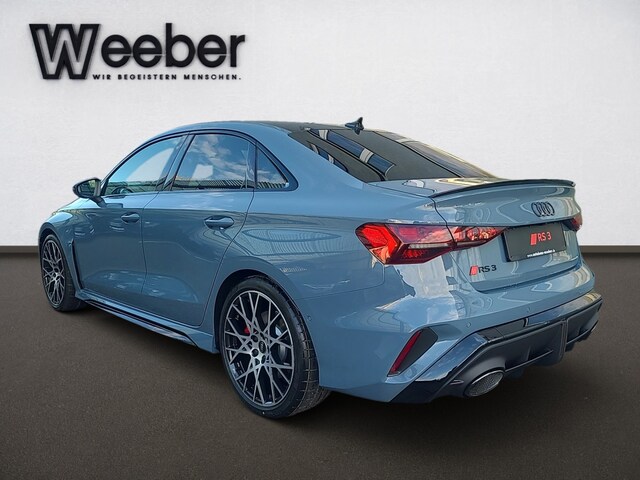 Audi RS3 Quattro S-Tronic Sedan