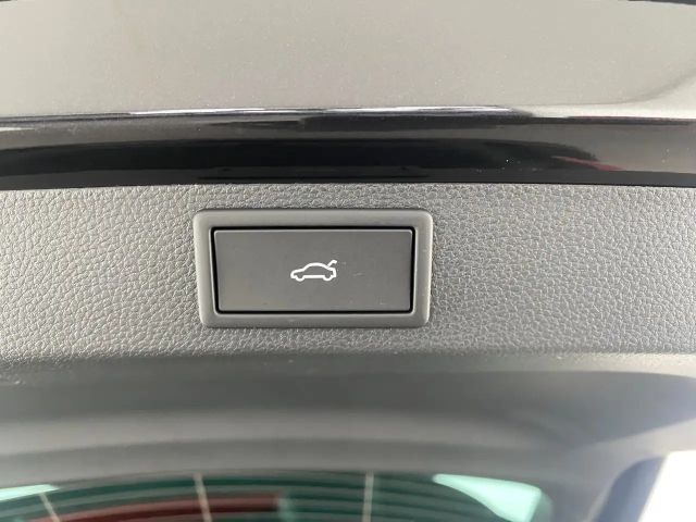 Skoda Karoq Selection