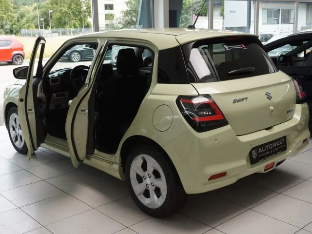 Suzuki Swift SONDERANGEBOT*Automatik*Navi*Tempomat*