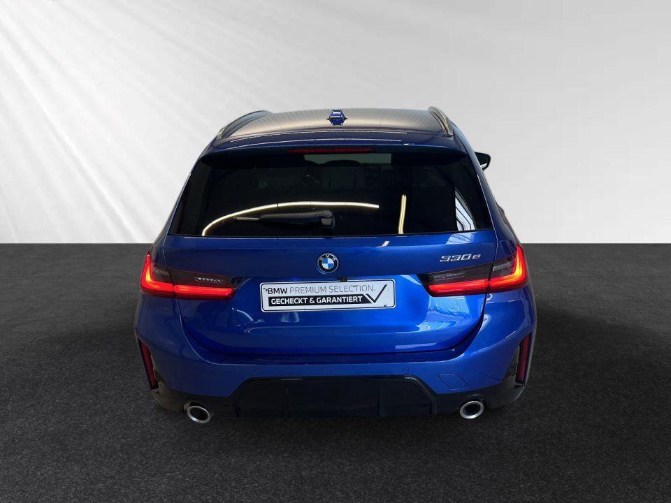 BMW 330 330e Touring