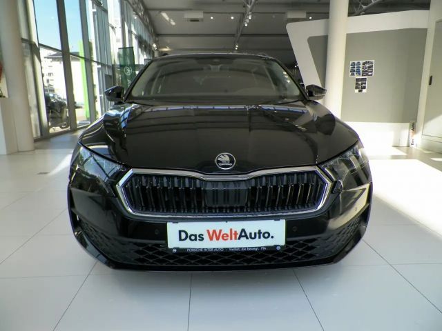 Skoda Octavia Essence TSI