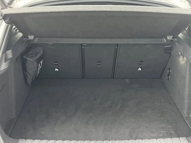 BMW 120 120d M-Sport Sedan