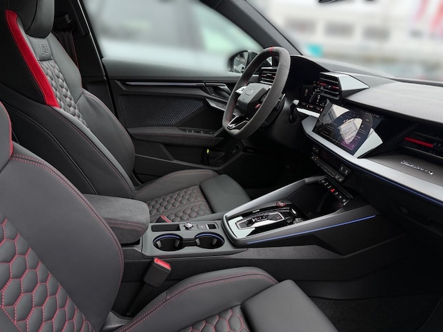Audi RS3 Quattro S-Tronic Sedan