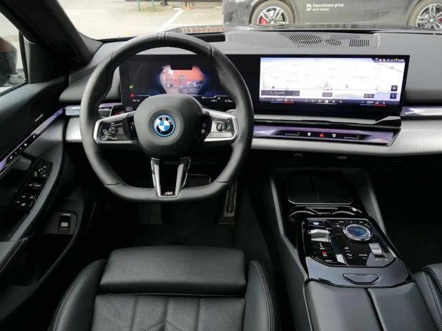 BMW i5 M-Sport Touring eDrive40