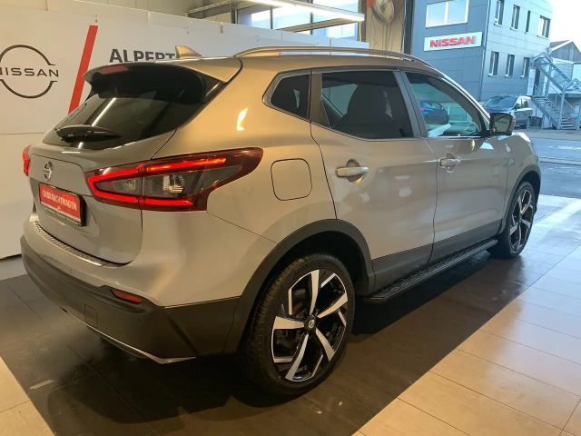Nissan Qashqai Akari 1,3 Leder/Navi/SHZ/Pano/CarPlay