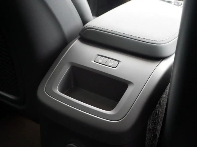 Volvo XC60 AWD Dark Plus Recharge T6