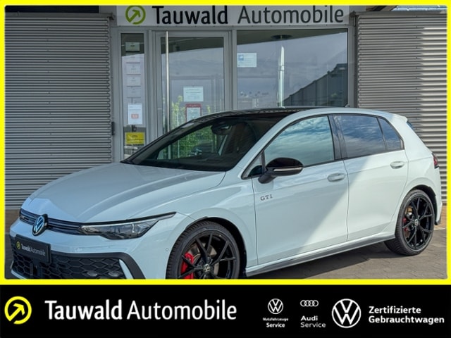 Volkswagen Golf DSG Golf VIII IQ.Drive Style