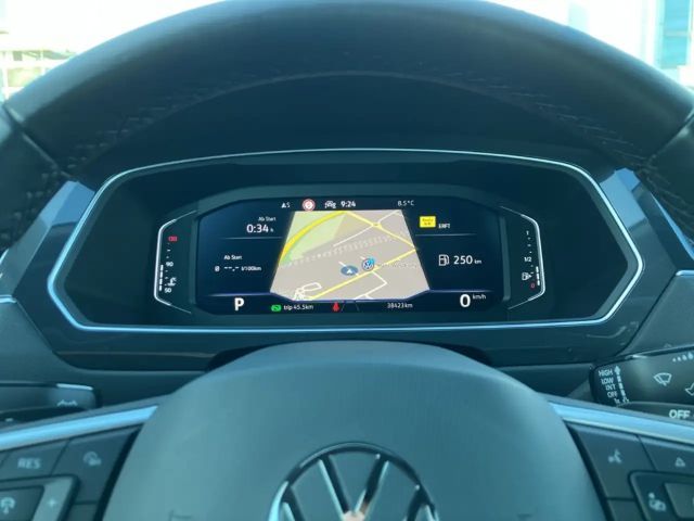 Volkswagen Tiguan DSG Elegance Elegance