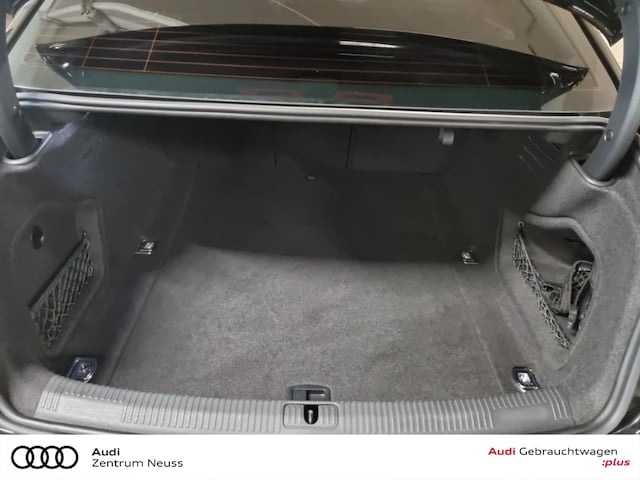 Audi A4 40 TDI Quattro S-Line S-Tronic Sedan