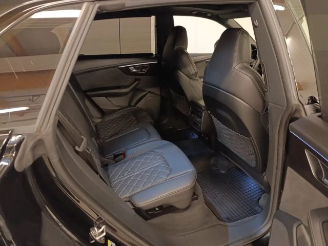 Audi Q8 55 TFSI Hybride Quattro