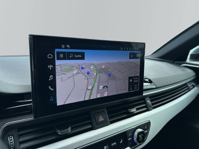 Audi A4 35 TFSI Avant S-Tronic