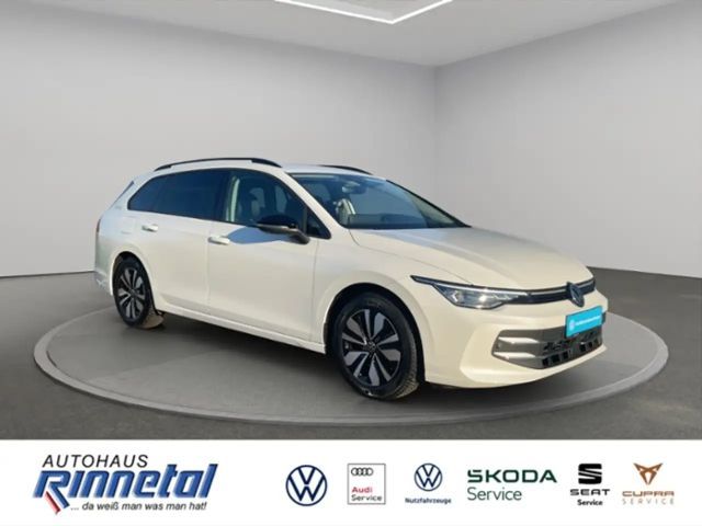 Volkswagen Golf 1.5 eTSI Golf VIII Variant