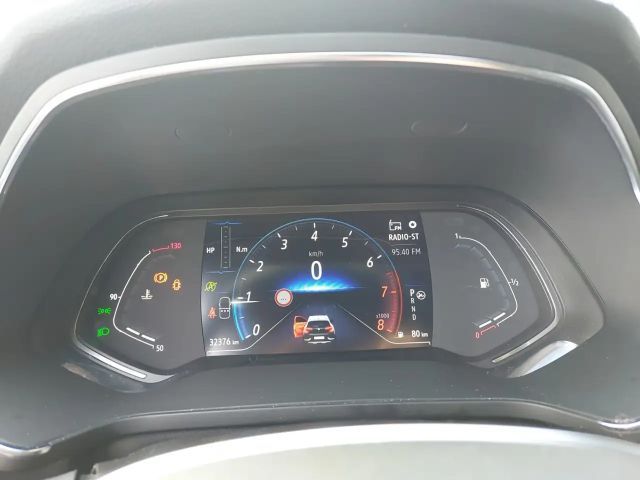 Renault Captur EDC Intens TCe 140