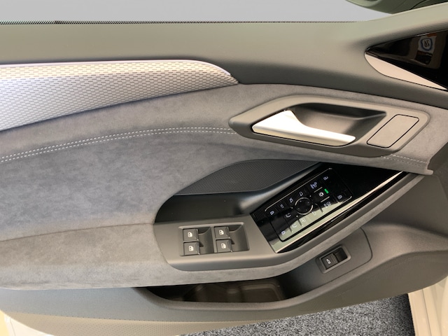 Audi A6 e-tron Avant Quattro