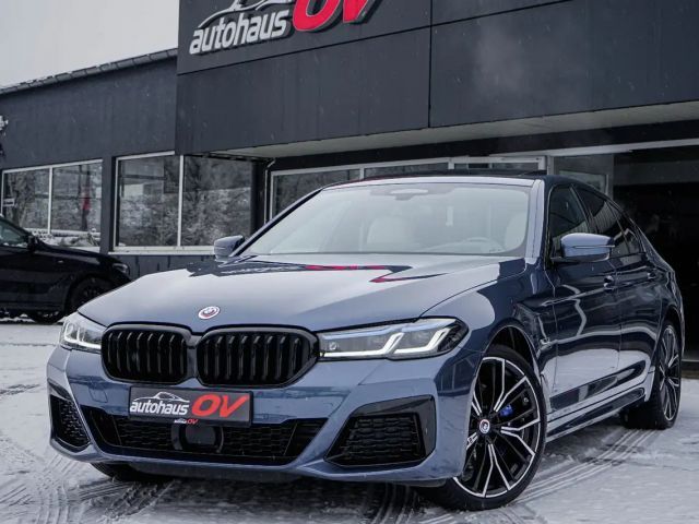 BMW 530 530e M-Sport Sedan