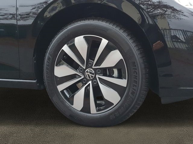 Volkswagen Golf 1.5 eTSI DSG Variant