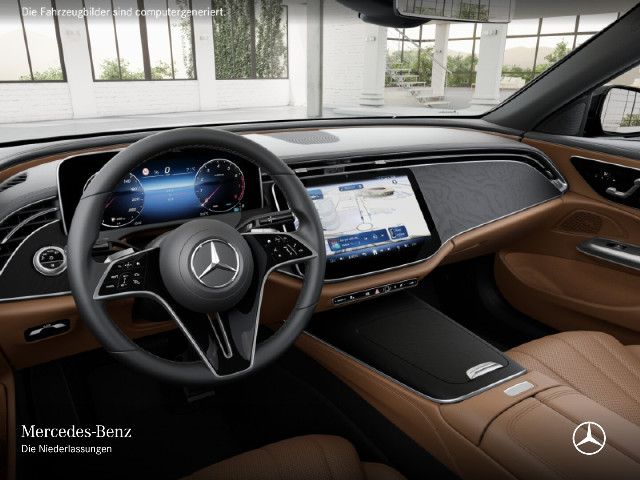 Mercedes-Benz E 200 Sedan