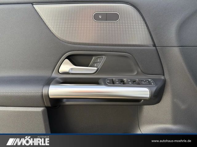 Mercedes-Benz GLA 200 Progressive