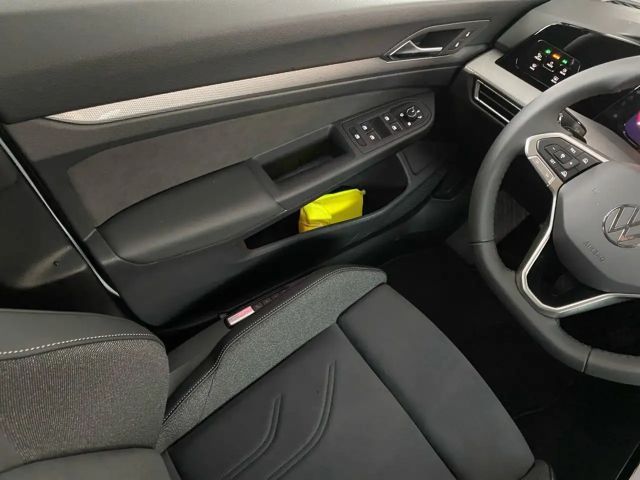 Volkswagen Golf 1.5 eTSI DSG Style