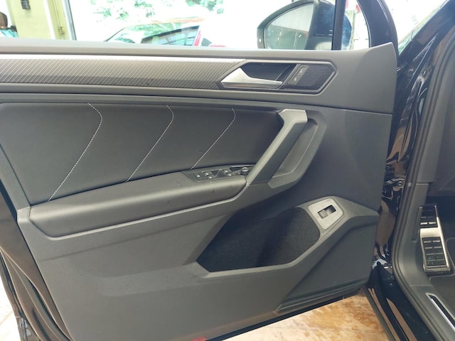 Volkswagen Tiguan 1.5 TSI DSG R-Line Style