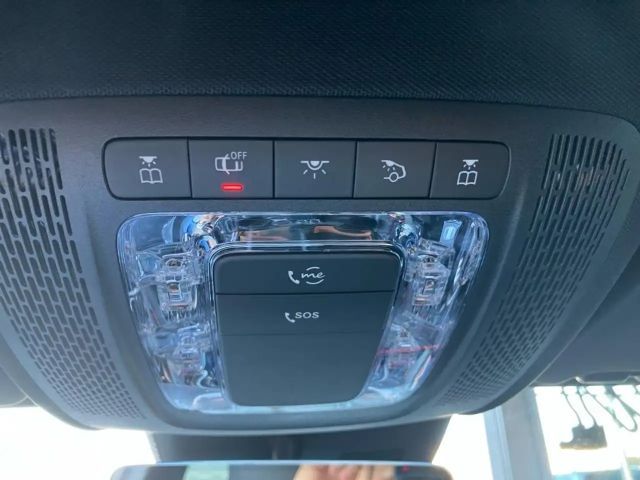 Mercedes-Benz A 35 AMG 4MATIC AMG Line