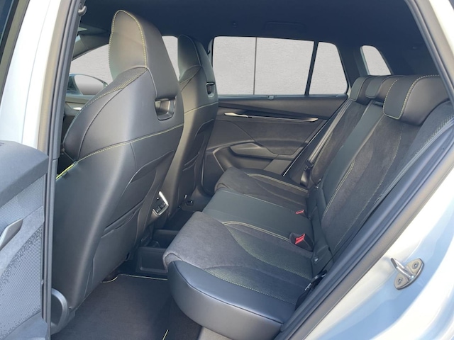 Skoda Elroq Elroq RS 84 kWh Batterie Elektromotor 250 kW 1-Gang-Automatik 4x4