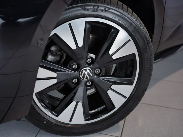 Volkswagen Multivan DSG Lang Style T7