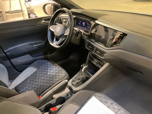 Volkswagen Taigo 1.5 TSI DSG R-Line Style