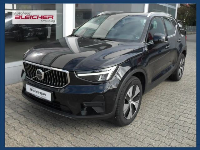 Volvo XC40 T4