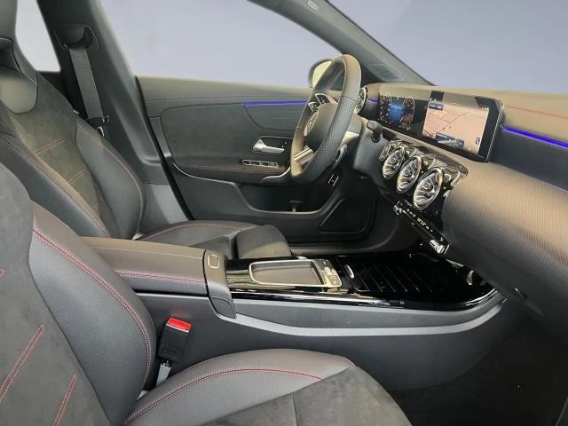 Mercedes-Benz CLA 200 AMG Line Shooting Brake