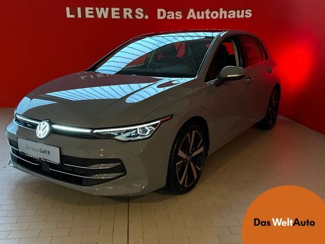 Volkswagen Golf DSG Style eHybrid