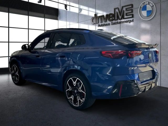 BMW iX2 eDrive20