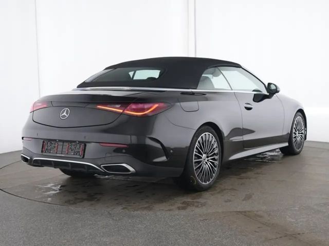 Mercedes-Benz CLE 300 4MATIC AMG Line