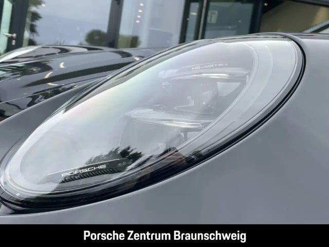 Porsche 992 4 Coupé GTS Targa