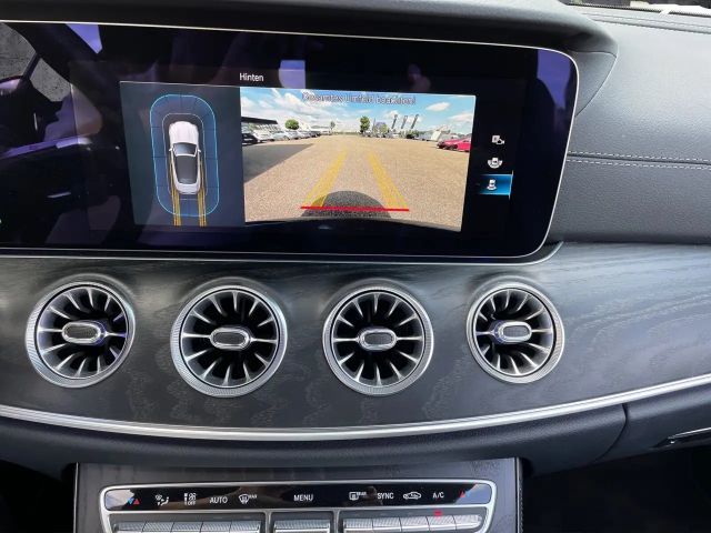 Mercedes-Benz E 200 AMG Line Cabriolet