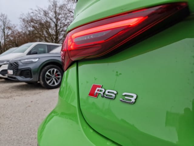 Audi RS3 Quattro S-Tronic Sedan