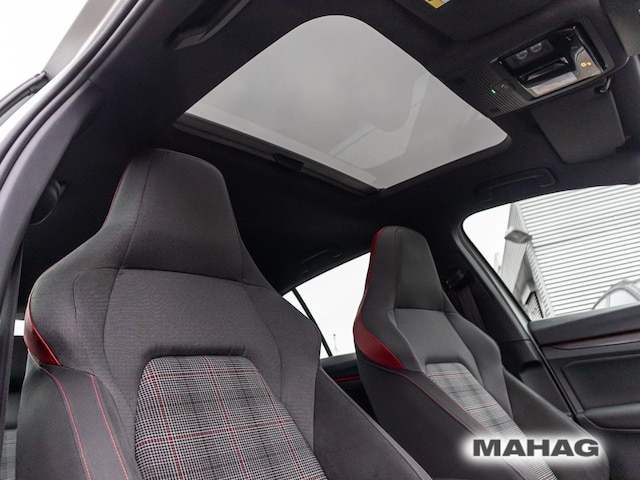 Volkswagen Golf 2.0 TSI DSG GTI Golf VIII