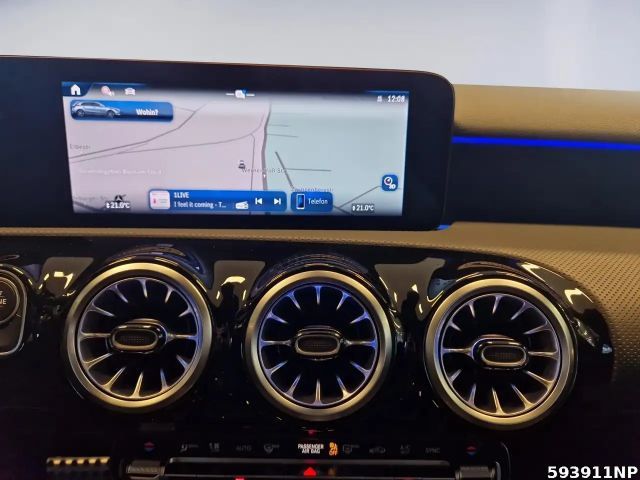 Mercedes-Benz A 200 A 200 d AMG Line