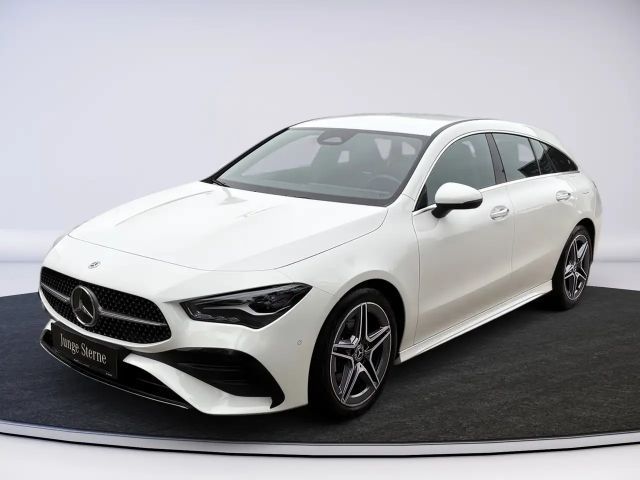 Mercedes-Benz CLA 180 AMG Line Shooting Brake