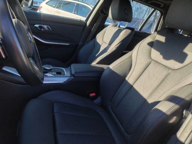 BMW 320 320d M-Sport xDrive