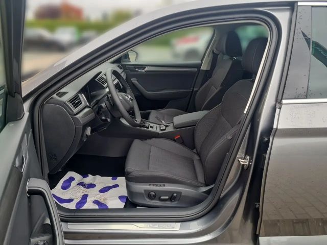 Skoda Superb 2.0 TDI Combi Style Style