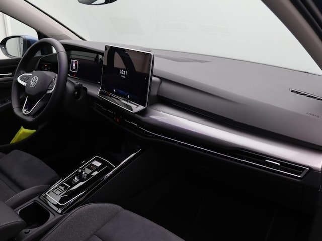 Volkswagen Golf 1.5 eTSI DSG Style Variant